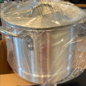 Silver Cookware Set for Kitchen Essentials